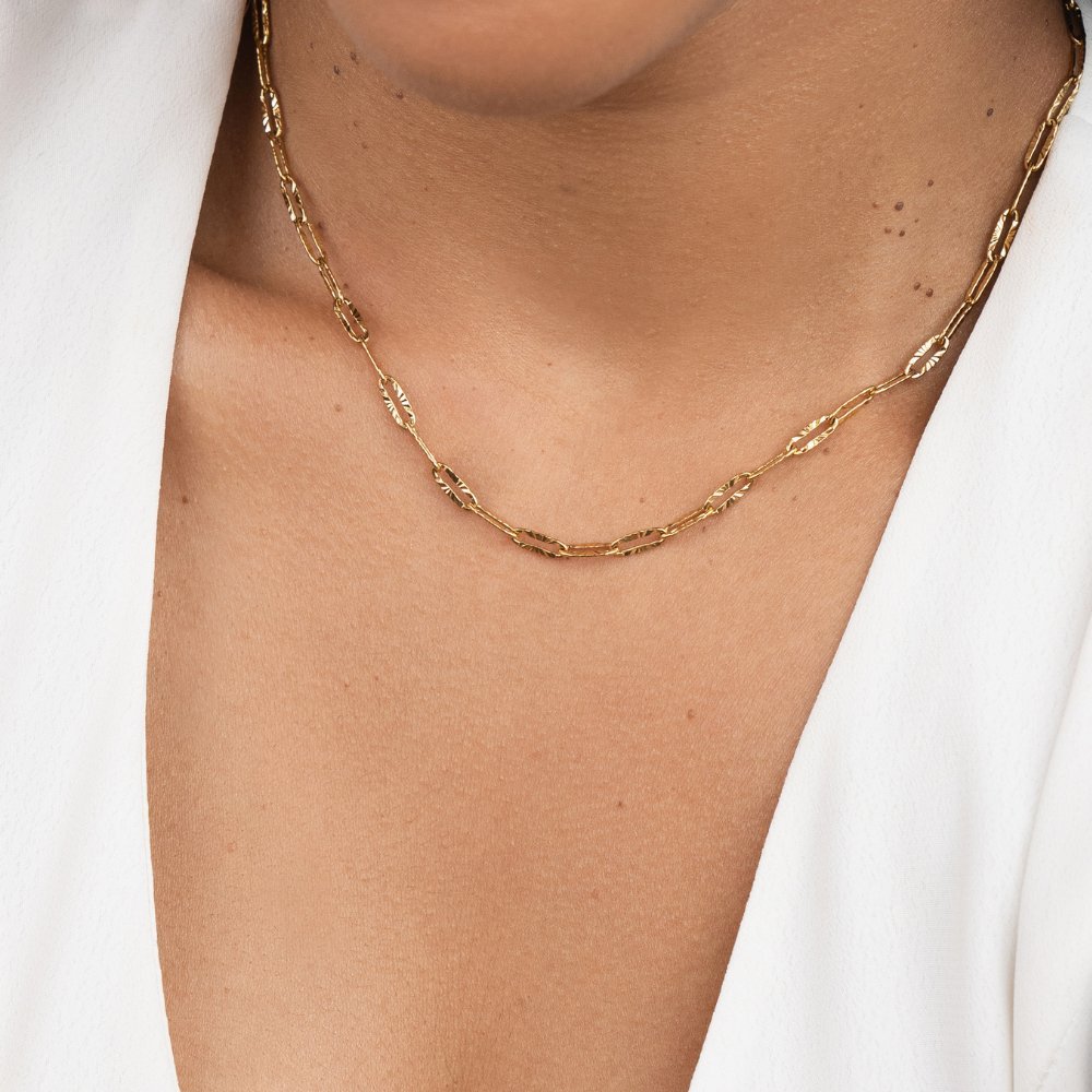 Lara Paperclip Chain Necklace - Image 5